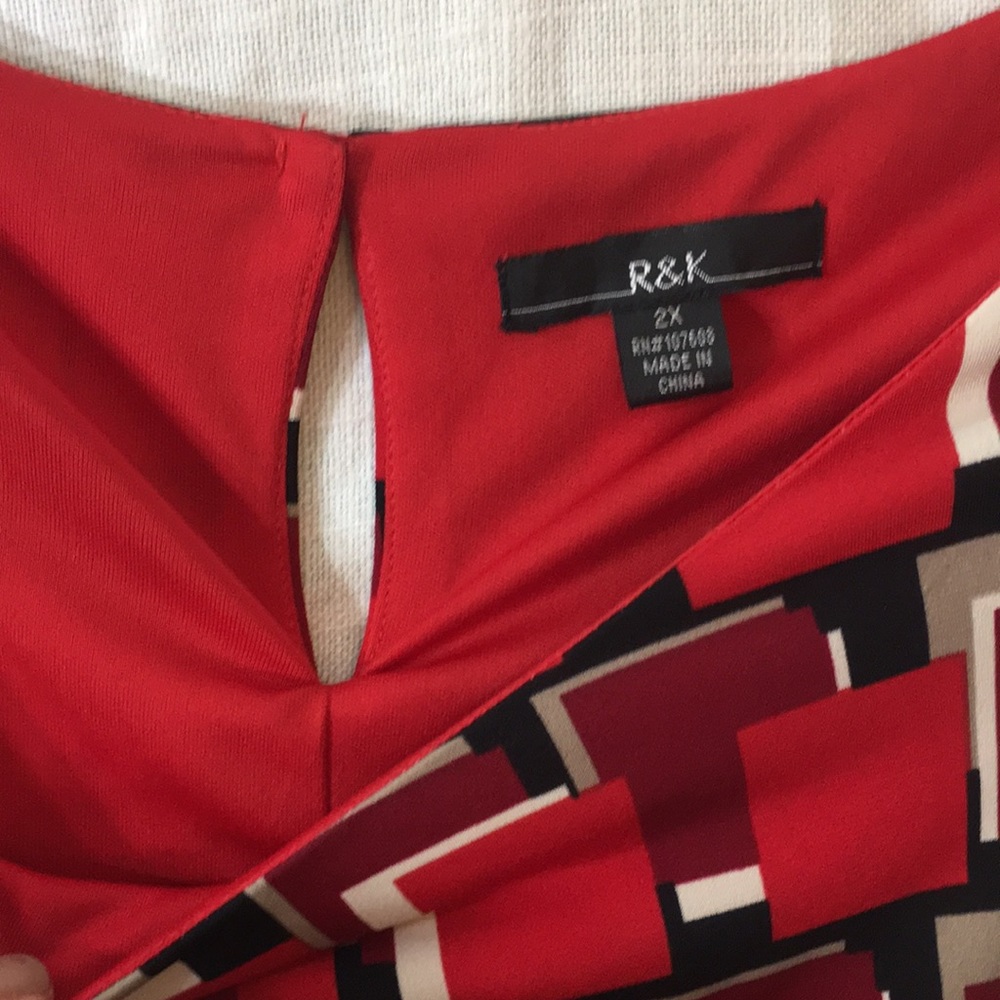 R&K Overlaping Square Pattern Dress - Picture 6 of 9